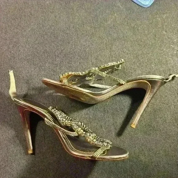 René Caovilla Vintage Crystal Embellished Stiletto Heels Size 38- damaged - Picture 9 of 9